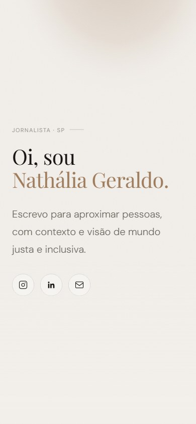 Screenshot real do site nathaliageraldo.com.br em viewport mobile